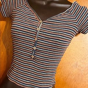 FASHION NOVA•NAVY BLUE MULTICOLOR CROP TOP